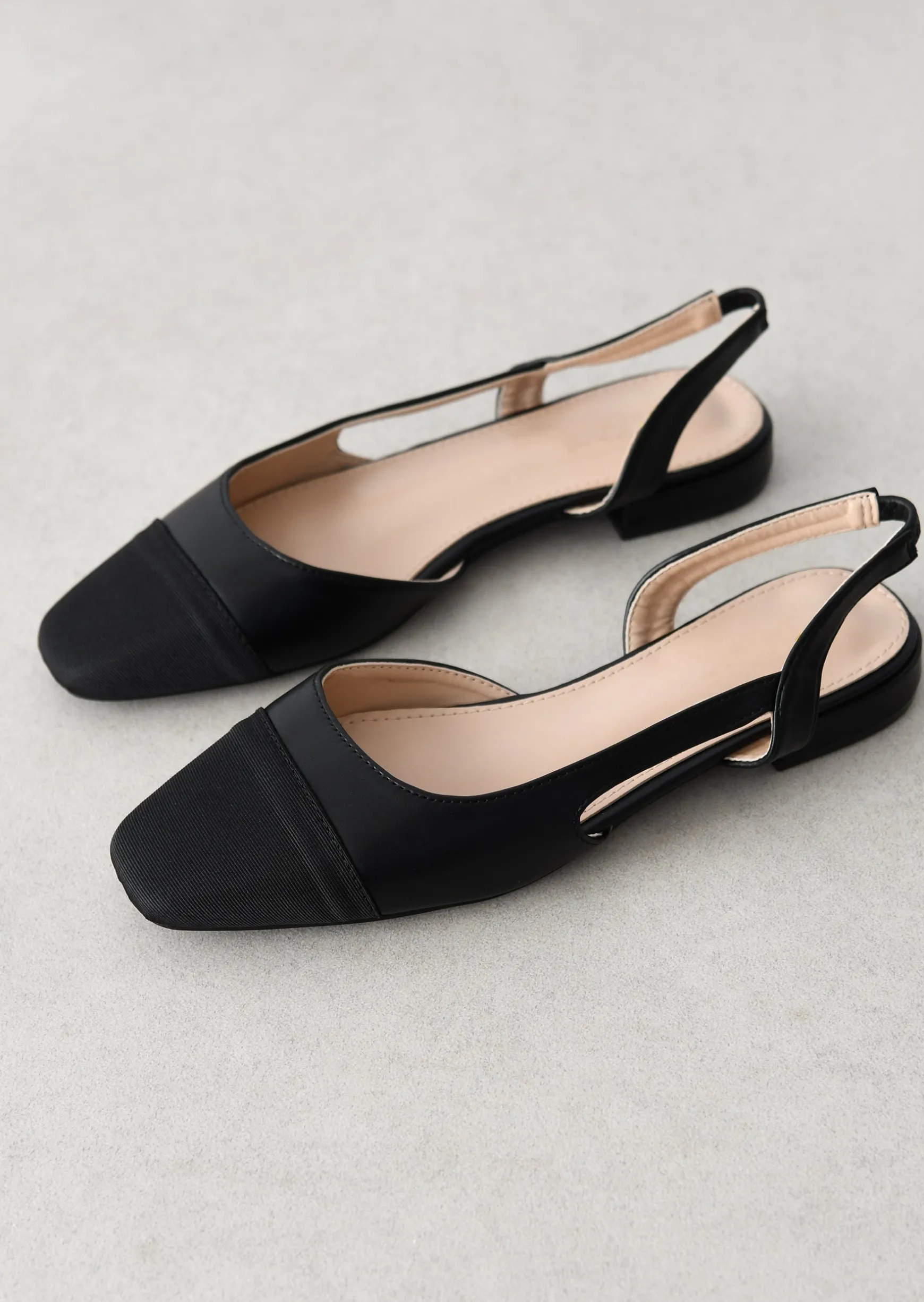 Sandales Plates^Outfitbook Ballerines à bride arrière