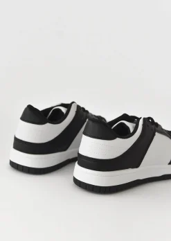 Baskets^Outfitbook Baskets basses