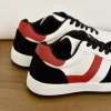 Baskets^Outfitbook Baskets basses rouge et noir