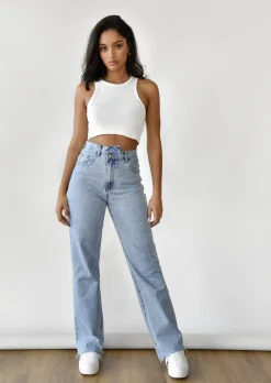 Jeans^Outfitbook Jean droit avec bouton asymétrique