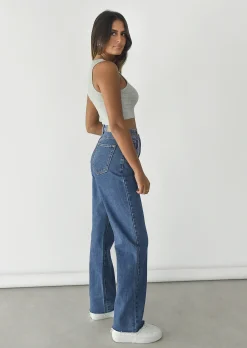 Jeans^Outfitbook Jean droit avec bouton asymétrique