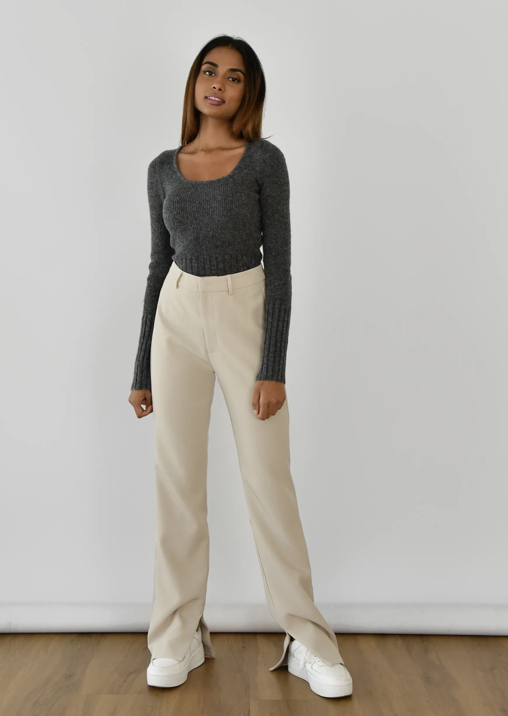 Pantalons^Outfitbook Pantalon fendu sur le côté BEIGE