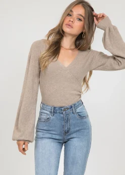 Pulls L Cardigans^Outfitbook Pull cache coeur à manches ballons TAUPE