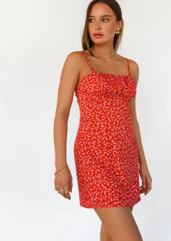 Robes^Outfitbook Robe courte fleurie ROUGE