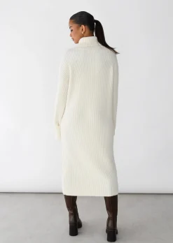 Robes^Outfitbook Robe en maille côtelée à col roulé ECRU
