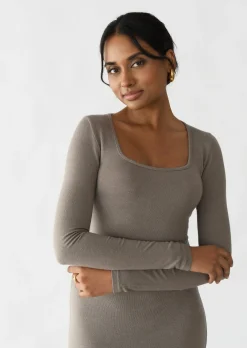 Robes^Outfitbook Robe longue en maille TAUPE
