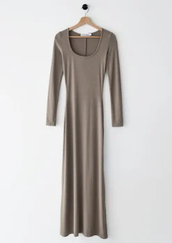 Robes^Outfitbook Robe longue en maille TAUPE
