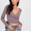 Hauts^Outfitbook Top cache-coeur côtelé mauve