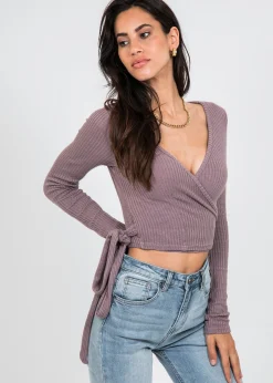 Hauts^Outfitbook Top cache-coeur côtelé mauve