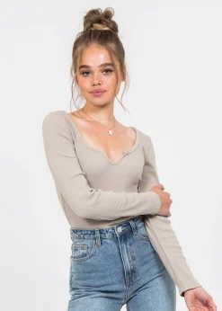 Hauts^Outfitbook Top manches longues avec encolure crantée - BEIGE