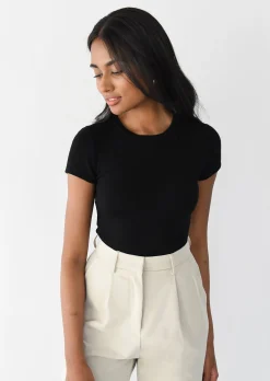 Hauts^Outfitbook T-shirt maille manches courtes NOIR