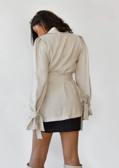 Vestes L Manteaux^Outfitbook Veste avec ceinture à la taille beige